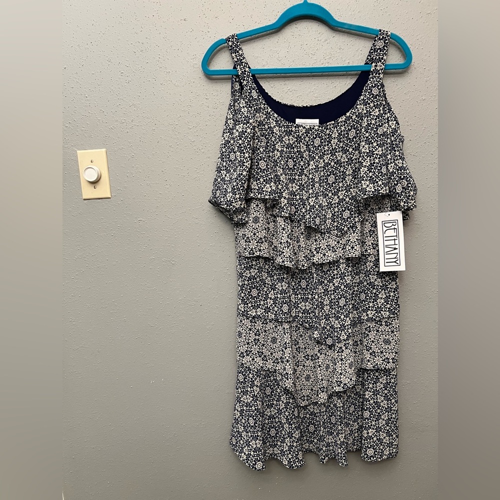 Bethany tiered‎ ruffled dress sz8